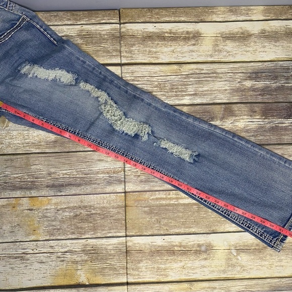 Vanilla Star Medium Wash Y2K Distressed Flare Jeans Juniors Size 9 - Picture 8 of 11